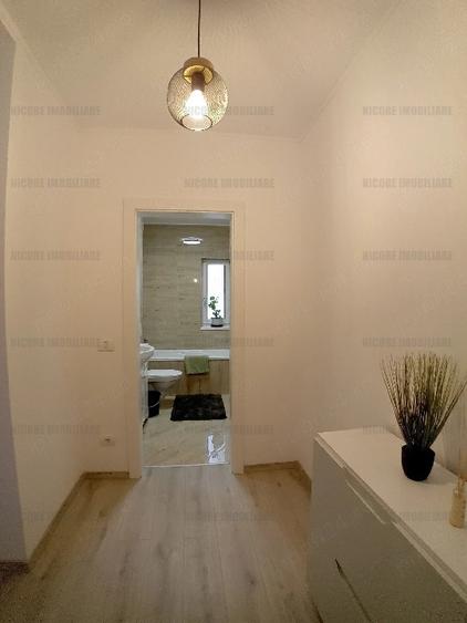  Apartament 1 camera - decomandat - etaj 2 - 300 euro  - 6