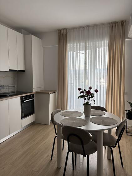 Apartament cu 2 camere decomandat în Mărăști
