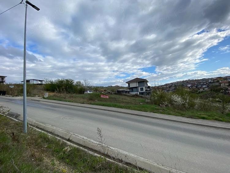 Teren de 529 mp, în Central