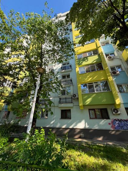 Apartament cu 2 camere semidecomandat în 13 Septembrie