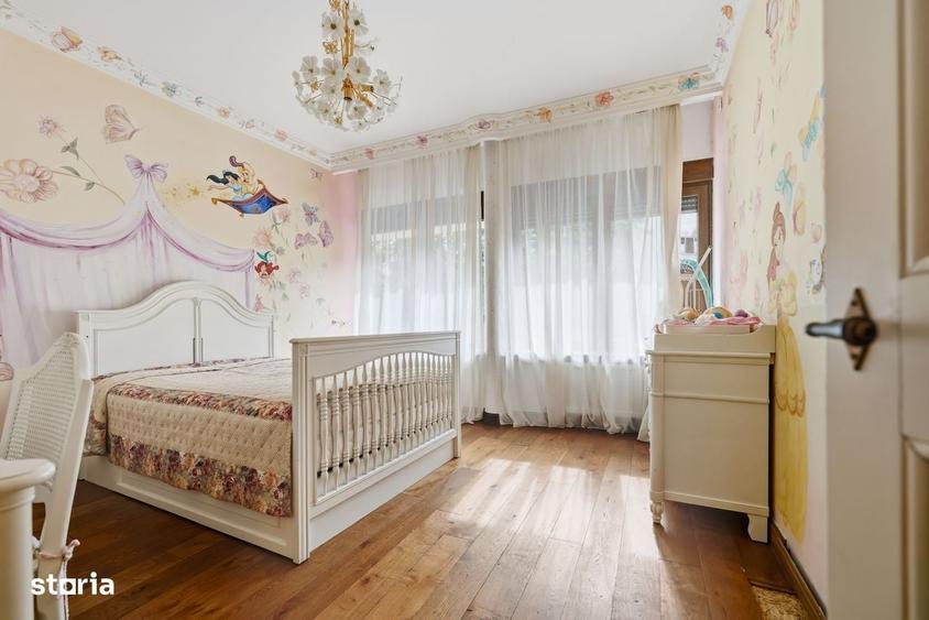 Apartament cu 3 camere în Primăverii