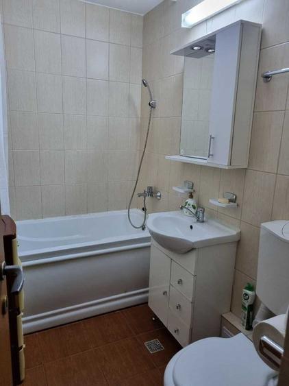 Apartament cu 2 camere decomandat în Mărăști
