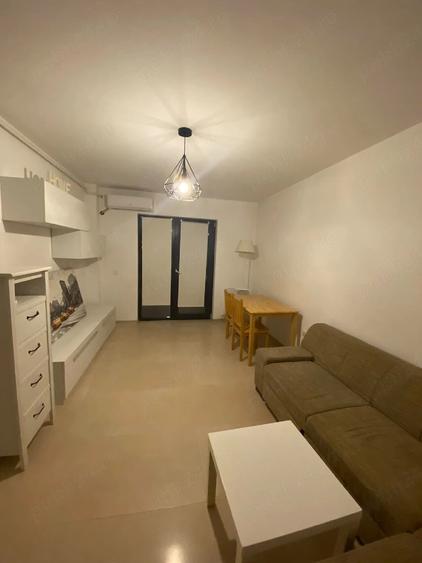 Chirie! Apartament 2 camere modern, Valea Lupului, Bloc Nou, et.1, 2000 lei - 2