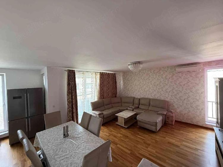Apartament cu 3 camere decomandat în Bună Ziua