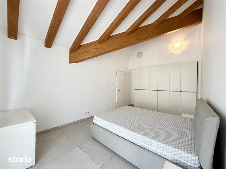 Apartament cu 3 camere decomandat în Calea Dumbrăvii