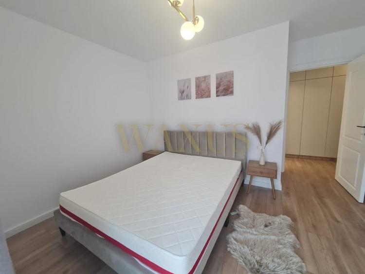 Apartament cu 2 camere semidecomandat, mobilat în Florești