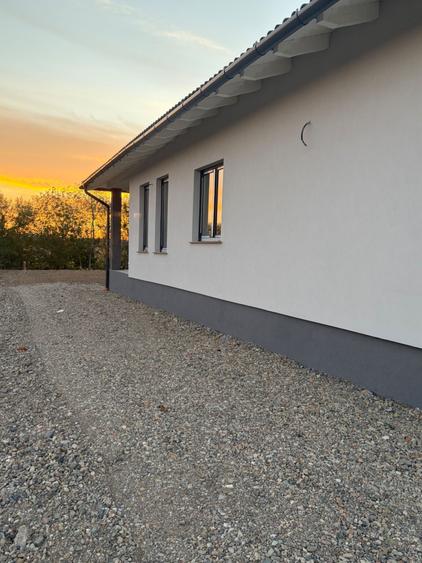 Casă cu 3 camere în Central