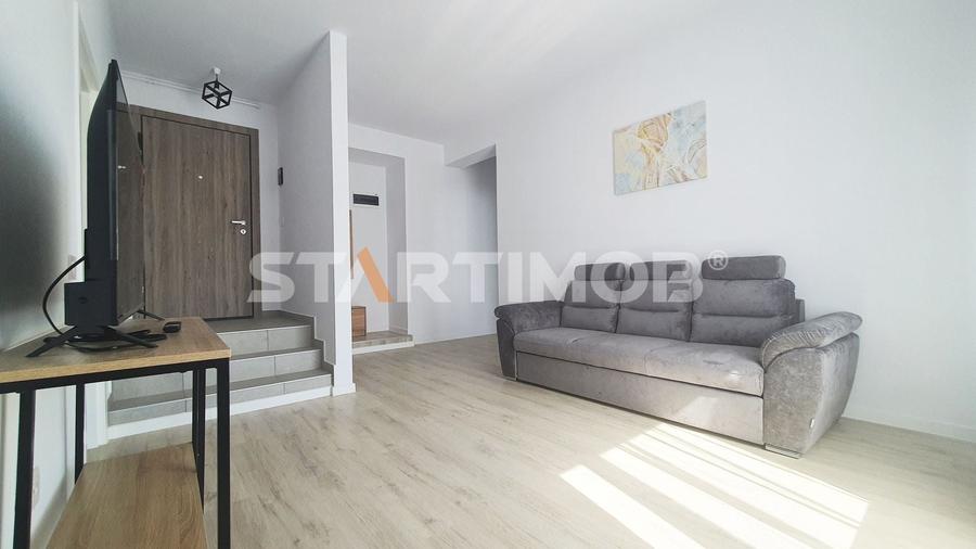 Apartament cu 2 camere semidecomandat, mobilat în Noua