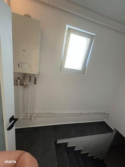 Casa individuala, decomanda, 6 camere, 180 mp ., teren 3 ari., zona d - 7