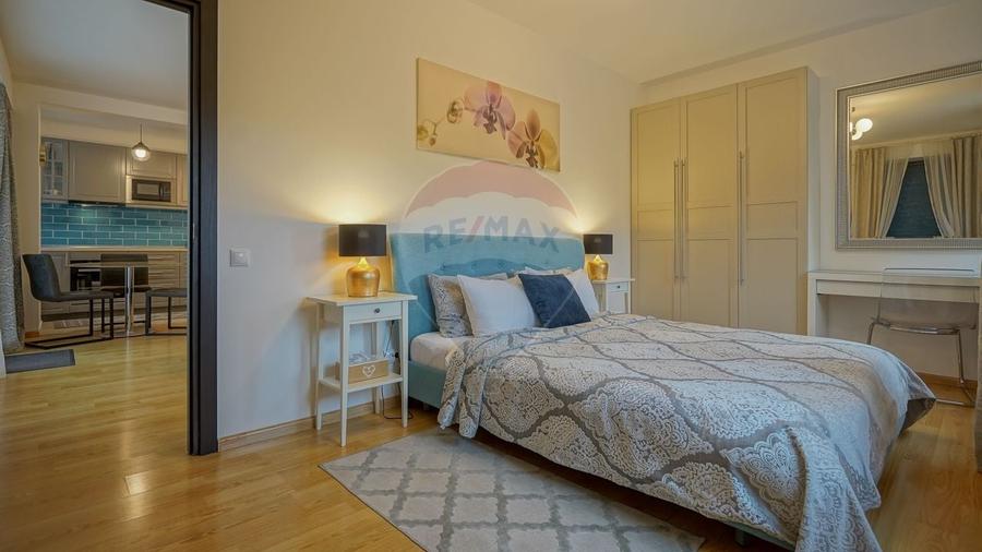 Apartament cu 2 camere semidecomandat, mobilat în Drumul Poienii