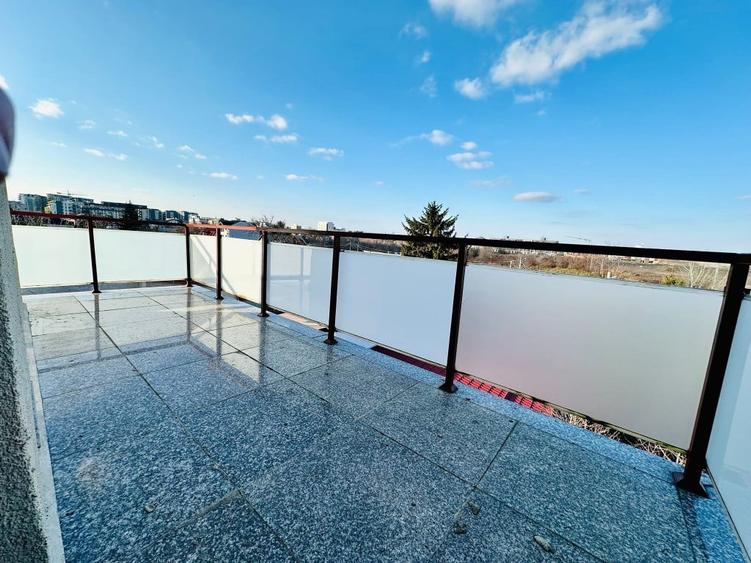 Apartament cu 2 camere decomandat în Aviației