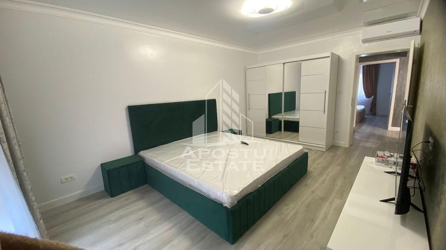Apartament cu 2 camere decomandat în P-ța Unirii