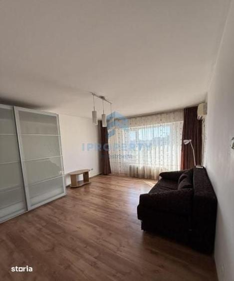 Garsonieră decomandată în Nerva Traian