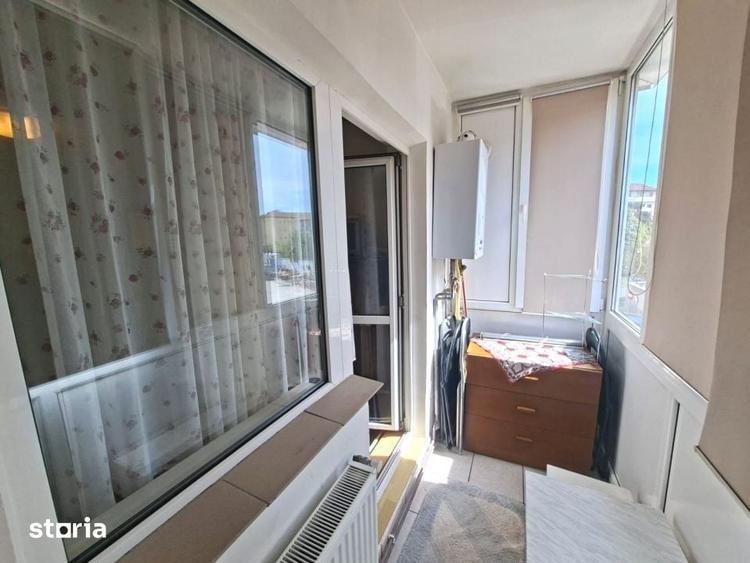 Apartament cu 3 camere în Calea Dumbrăvii