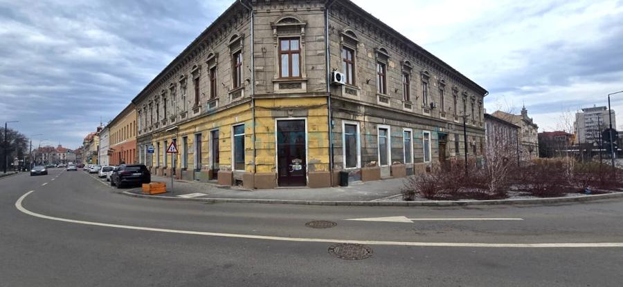 Spațiu comercial, în Ultracentral