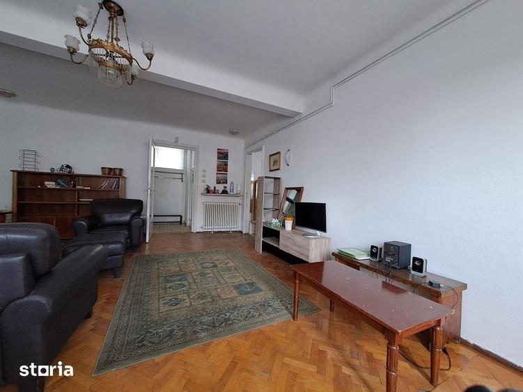 Apartament cu 2 camere în Eminescu