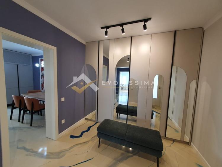 Apartament cu 3 camere decomandat, mobilat în Dealul Cetății