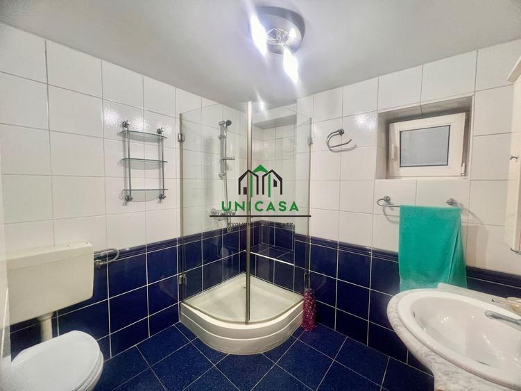 Casă individuală cu 4 camere cu Canalizare în Central
