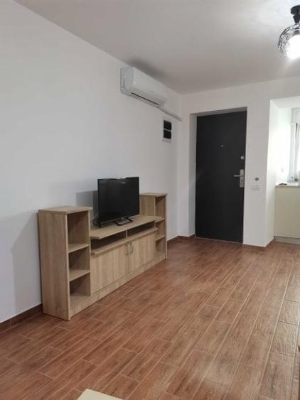 Apartament cu 2 camere decomandat, mobilat în Obor