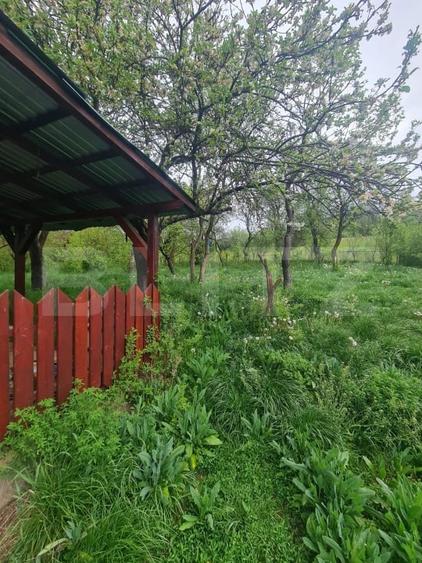 Casă individuală cu 3 camere cu Canalizare în Sânpaul