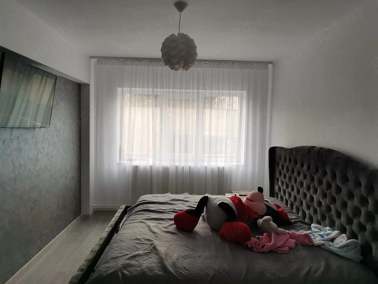 Apartament cu 3 camere decomandat în Ultracentral