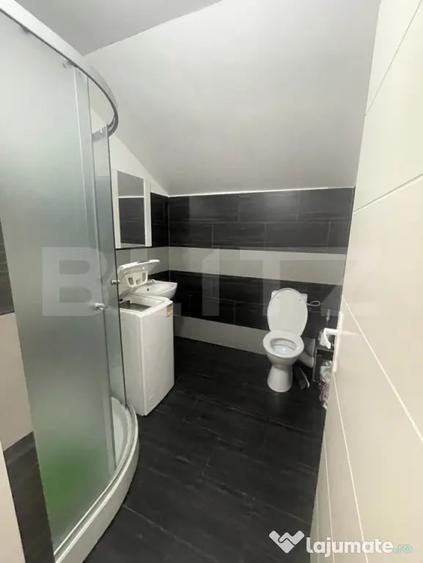 Spațiu comercial, de 300 mp, în Central