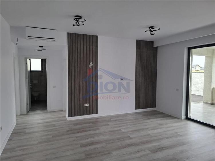 Casă individuală cu 3 camere cu Canalizare în Domnești