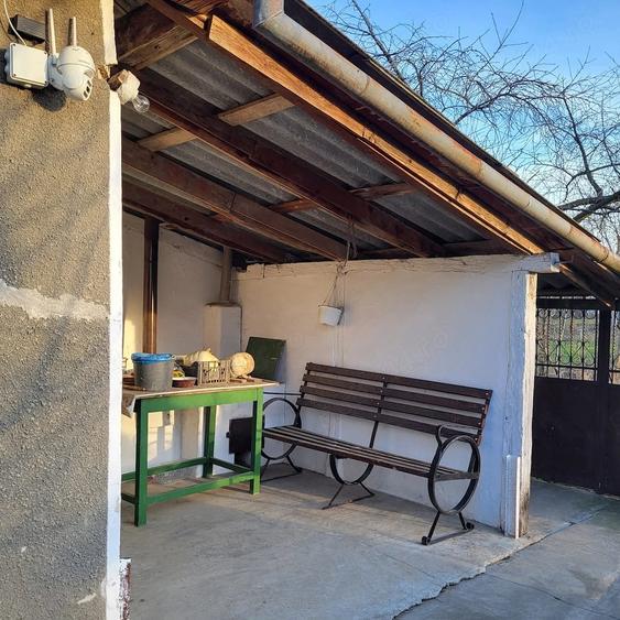 Casă cu Teren 800 Mp în Central