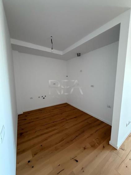 Apartament cu 2 camere decomandat, mobilat în Aviației