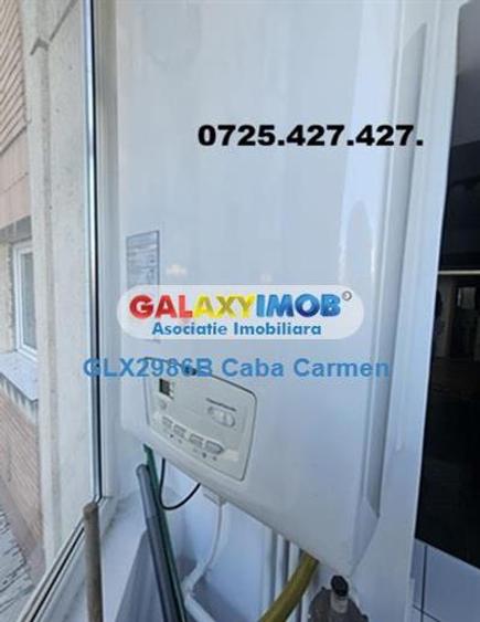 Apartament cu 3 camere decomandat în Republicii
