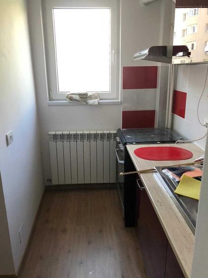 Garsonieră decomandată în Dristor
