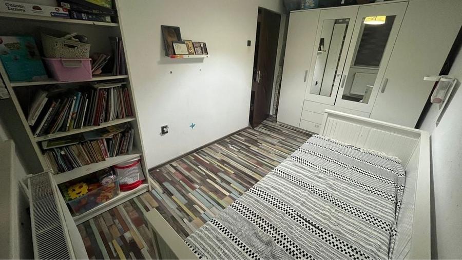 Apartament cu 3 camere în Țiglina 1