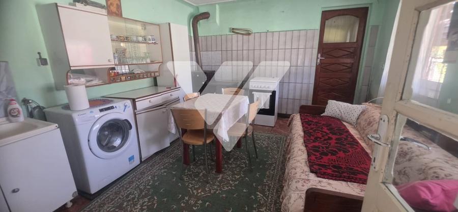 Casă individuală cu 3 camere cu Canalizare în Șeica Mare