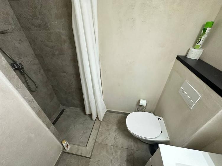 Inchiriez apartament 3 camere Faleză Dunării - 7