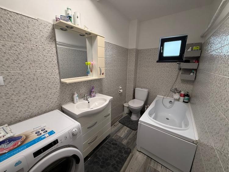 Apartament cu 2 camere decomandat în Bucium