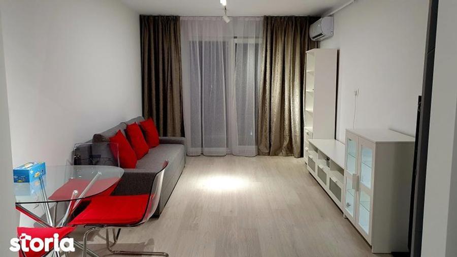 Apartament cu 2 camere decomandat în Sud