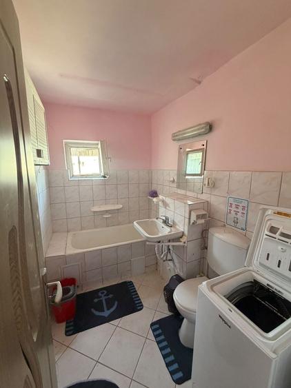 Apartament cu 2 camere în Cetate