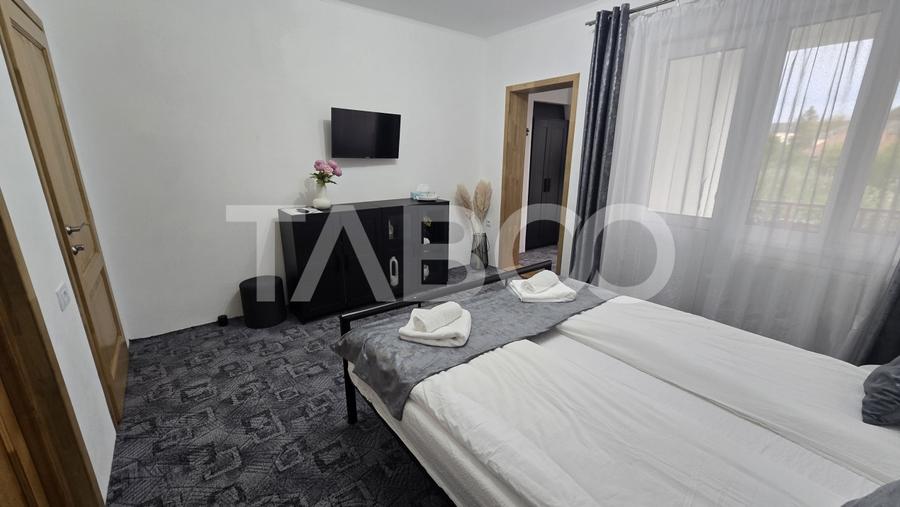 Apartament cu 3 camere decomandat, mobilat în Calea Poplăcii
