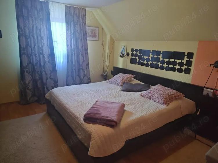Casă cu 6 camere cu Teren 1500 Mp în Racovița