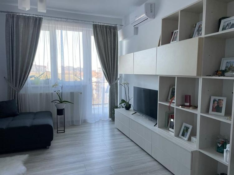 Apartament cu 2 camere decomandat în Nufărul
