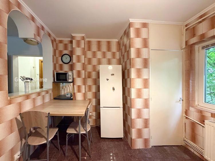Apartament cu 2 camere decomandat, mobilat în Vitan Mall