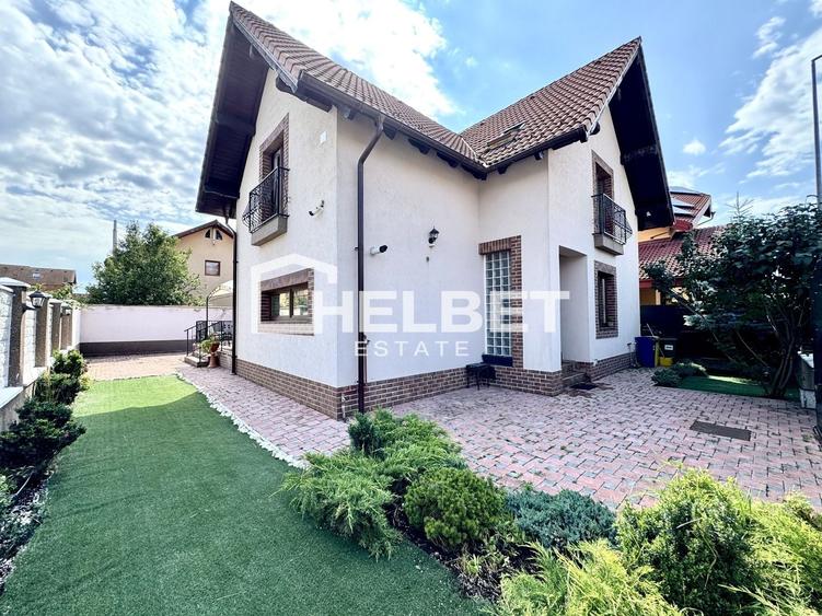 Casă individuală cu 4 camere cu Teren 320 Mp în Central