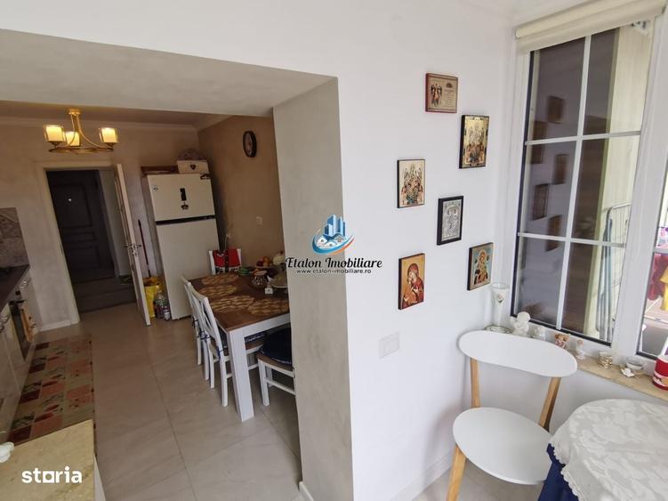 Apartament cu 2 camere decomandat în 1 Mai
