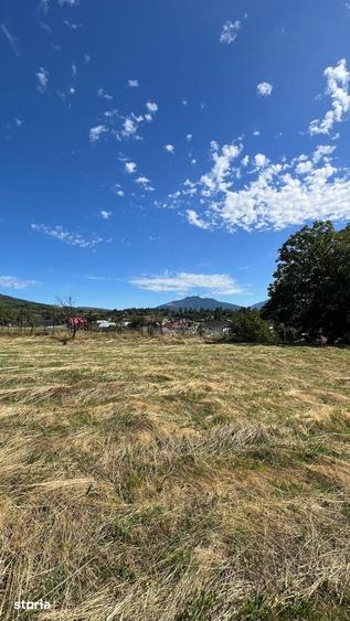 Teren de 1222 mp, în Decebal