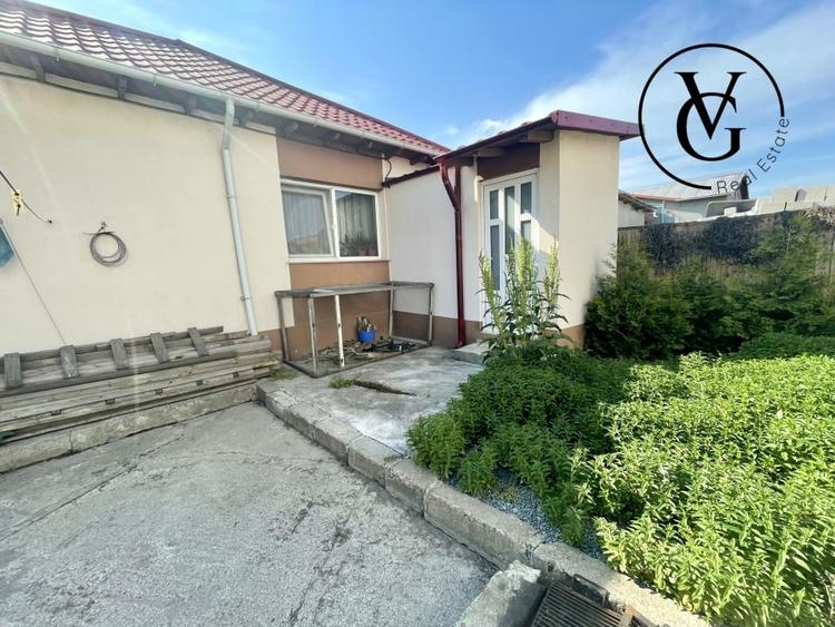Casă individuală cu 3 camere cu Canalizare în Ovidiu