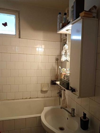 Apartament cu 2 camere semidecomandat în Obor
