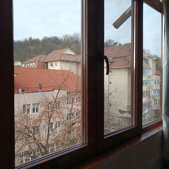 Apartament cu 2 camere decomandat în Ultracentral