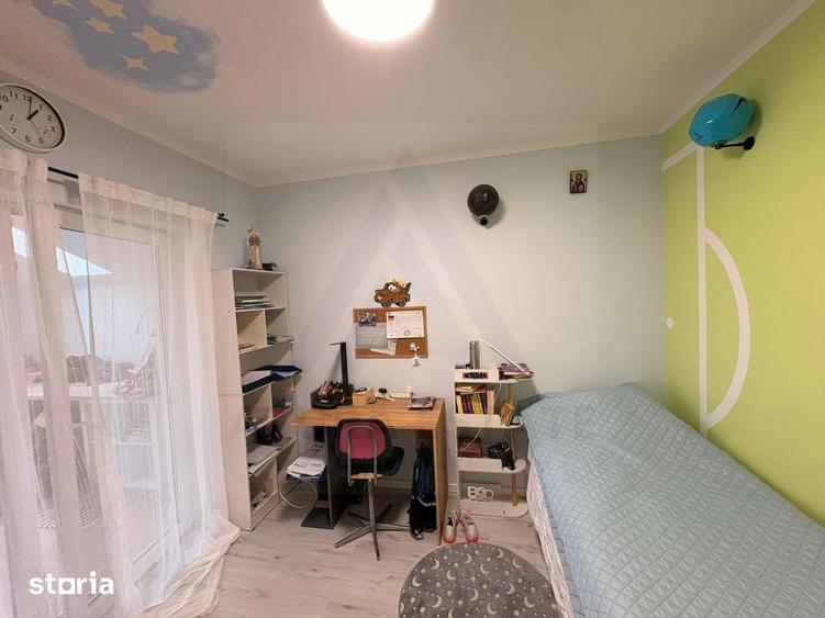 Casă cu 4 camere decomandat cu Teren 490 Mp în Șura Mică