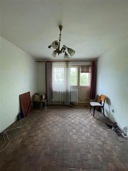 Apartament cu 2 camere semidecomandat în Apollo