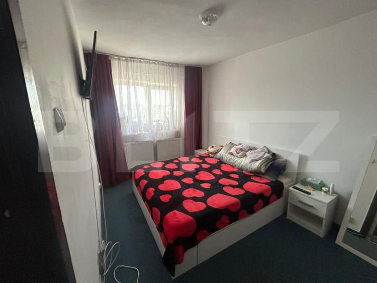 Apartament 3 camere, decomandat, 66 mp, zona Micro 5 - 5